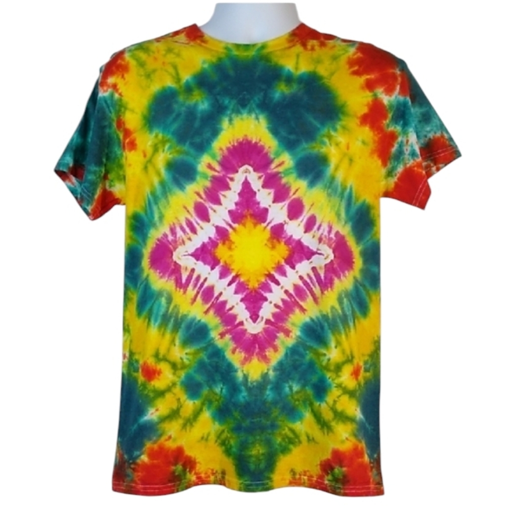 New Gildan Red, Yellow, Green and Pink Tie-Dye  Medium T-Shirt